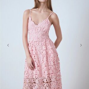 🌸 Endless Rose Blush Pink Lace Overlay Midi Dress – NWOT | Size Large 🌸